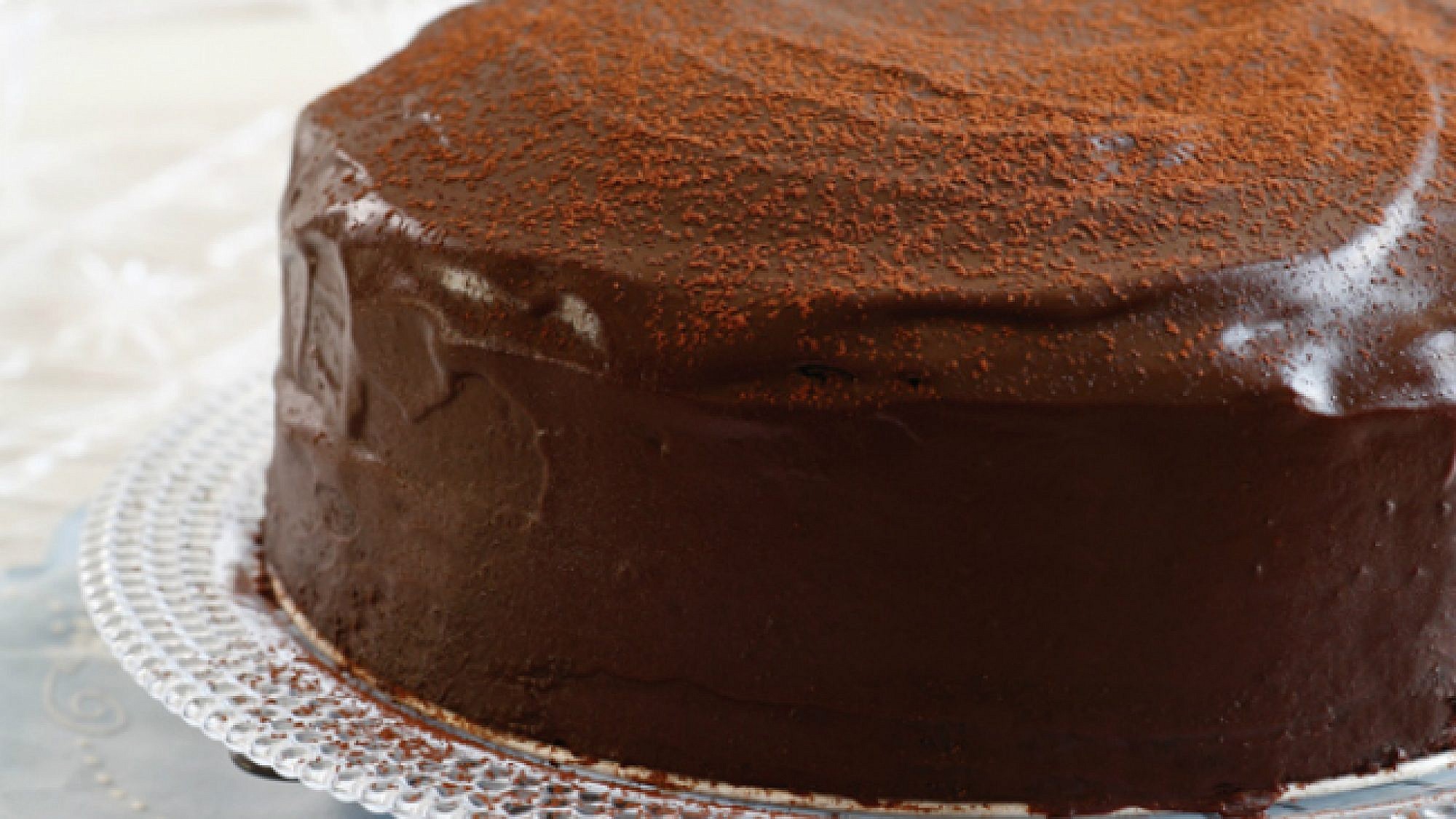עוגת שוקולד בחושה. צילום: דניה ויינר | סגנון: דלית רוסו