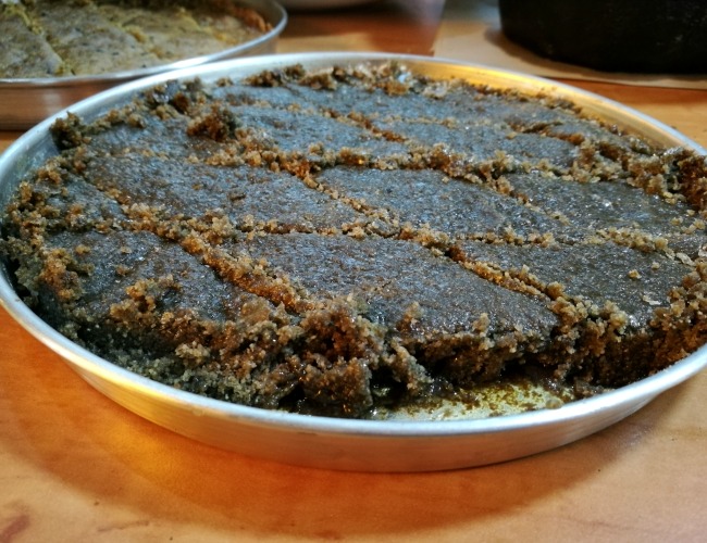 רמות חדשות של עאומק בכל ביס. עוגת קצח-סולת במאפיית אלמשהדאווי