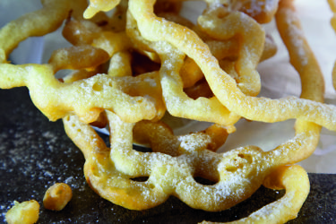 "Funnel Cake" זנגולה אמריקאית של הילה יבניאלי-בוכריס. צילום: מנחם גרייבסקי. סטיילינג: בתשי כוחיי